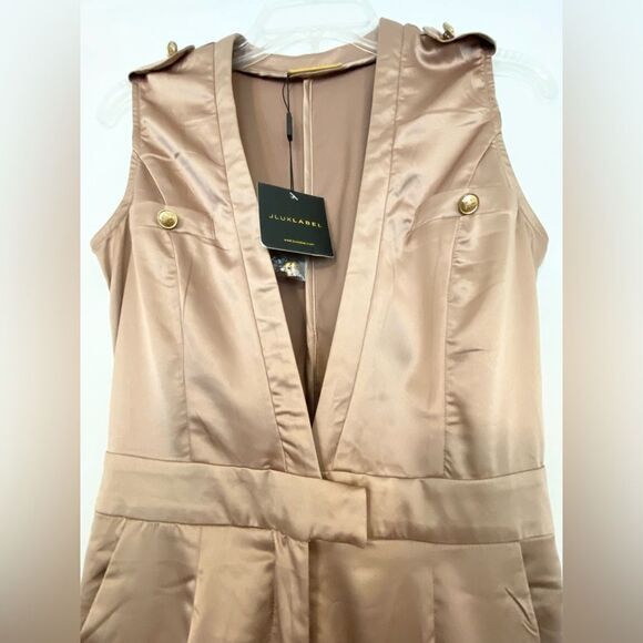 NWT Champagne color JLUXLABLE Jumpsuit. Satin Feel. OS, lined, Stretch - Picture 5 of 6